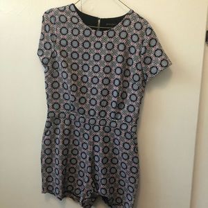 Banana Republic Romper 🌟💫⭐️